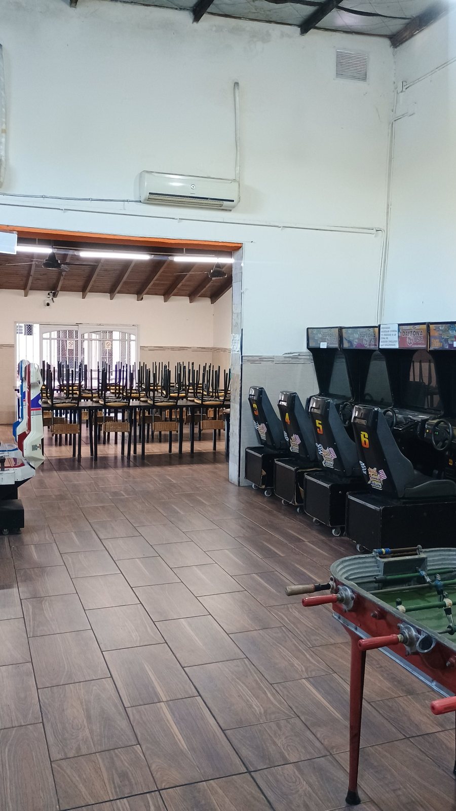 Sala de juegos y salón de eventos